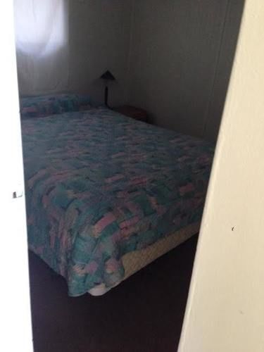 Highway Motel 2*