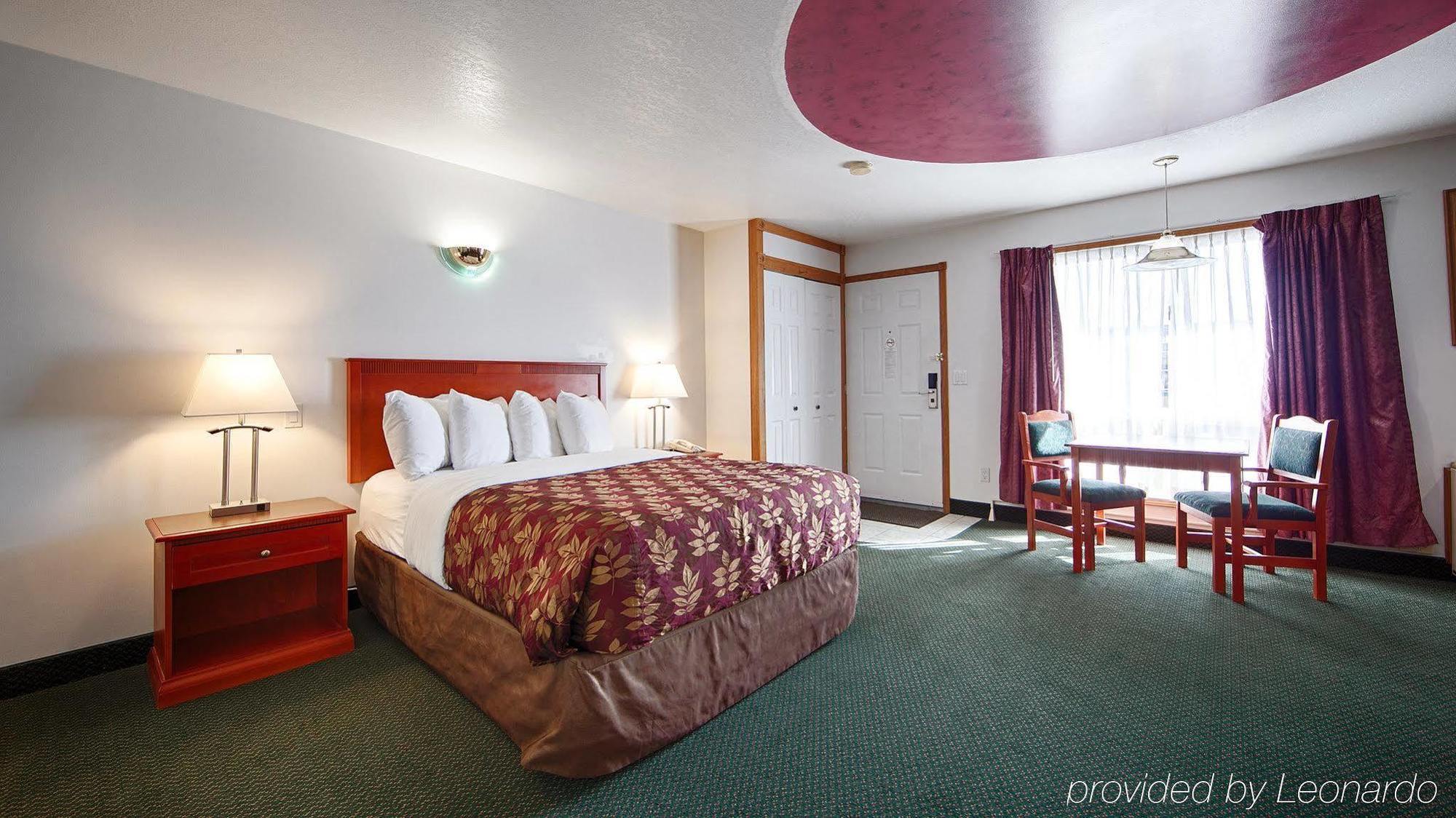White Wolf Motel 2*