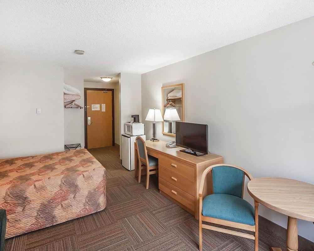 Hotel Coast 3*