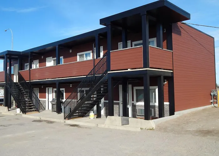 Hinton Highway Inn