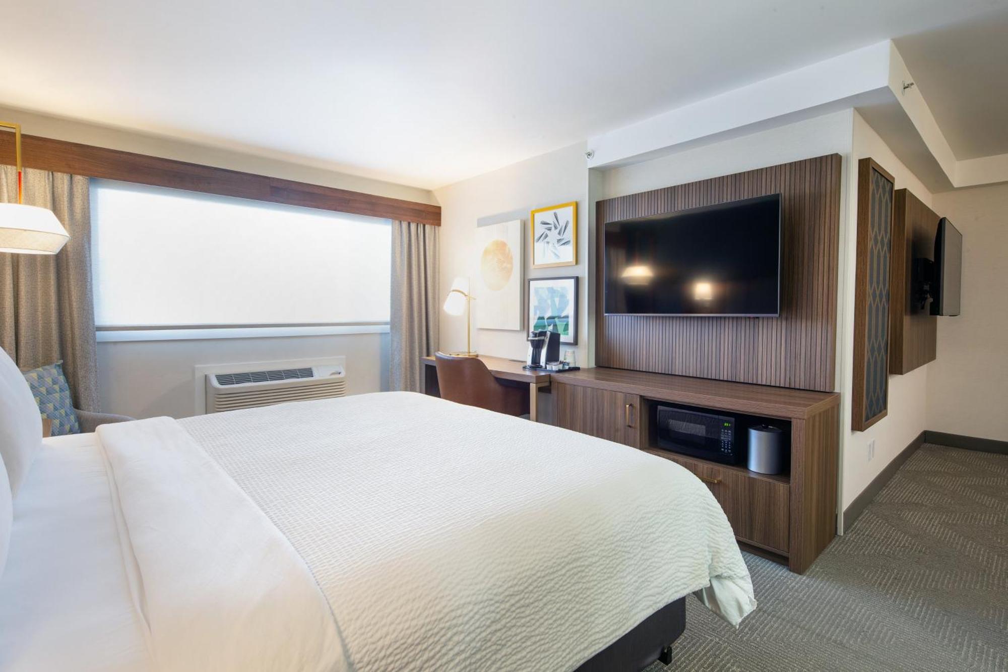 By Ihg 3* Hinton