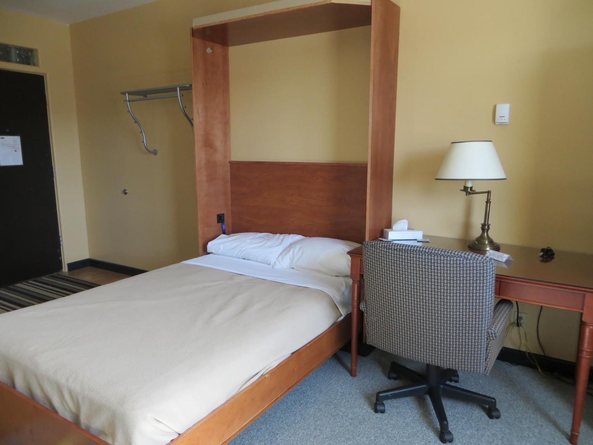 Hotel Athabasca Valley & 3*